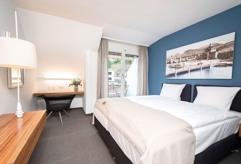 带观景的标准间, Seehotel Kastanienbaum