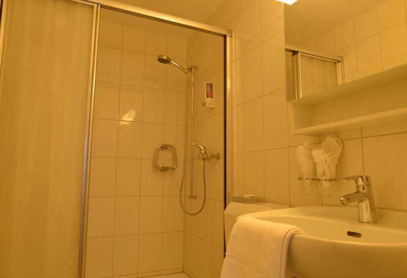 ファミリールーム, Seehotel Riviera At Lake Lucerne