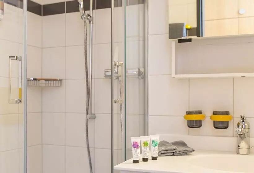 ダブルベッドスタンダードルーム, Smart Hotel Minusio, A Benvenuti