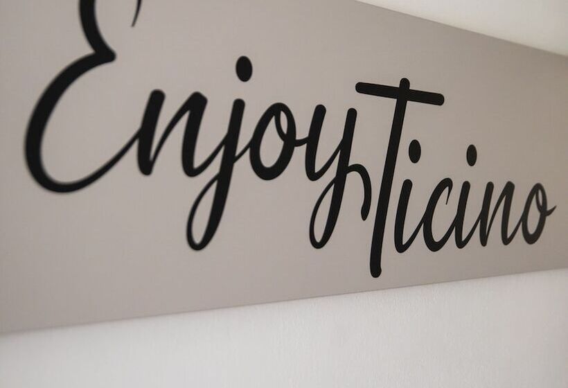 스탠다드 룸 더블 침대, Smart Hotel Minusio, A Benvenuti