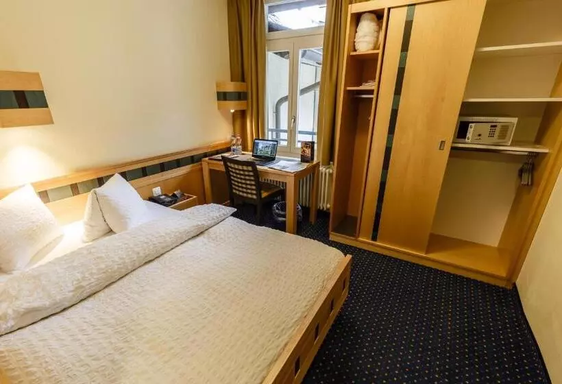 اتاق راحتی یک تخته, Victoria Lauberhorn Wengen