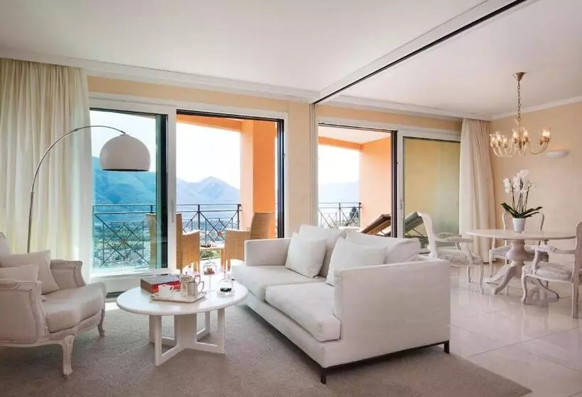 Suite with lake view, Villa Orselina Small Luxury
