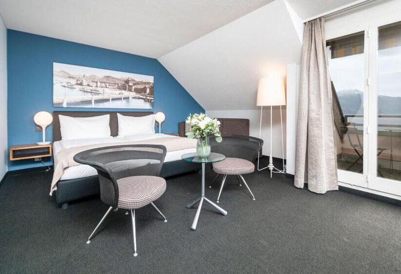 Полулюкс Вид на Озеро, Seehotel Kastanienbaum