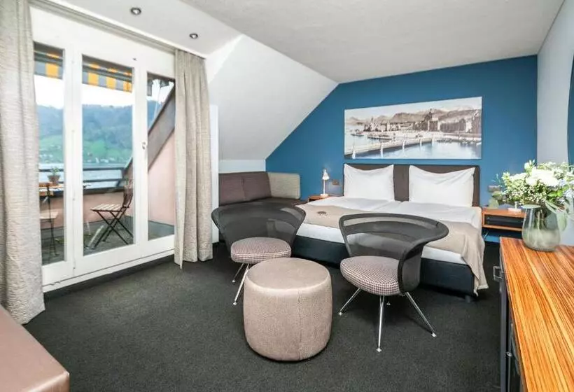 Superior room with lake view, Seehotel Kastanienbaum