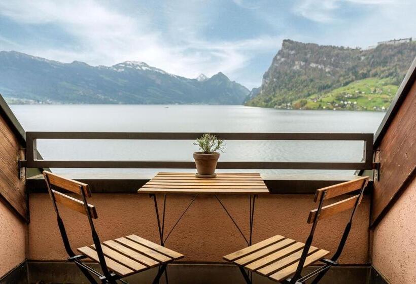 Superior room with lake view, Seehotel Kastanienbaum