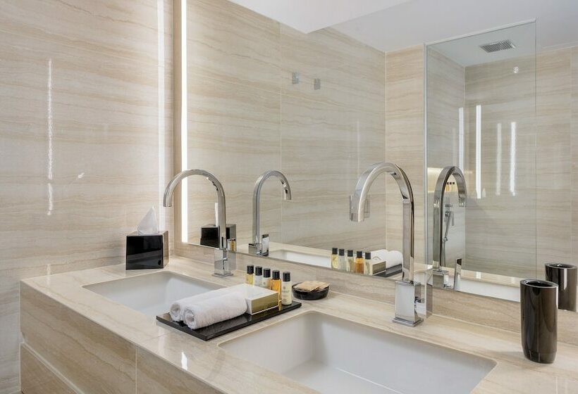 디럭스 룸 측면 바다 전망, Amarande