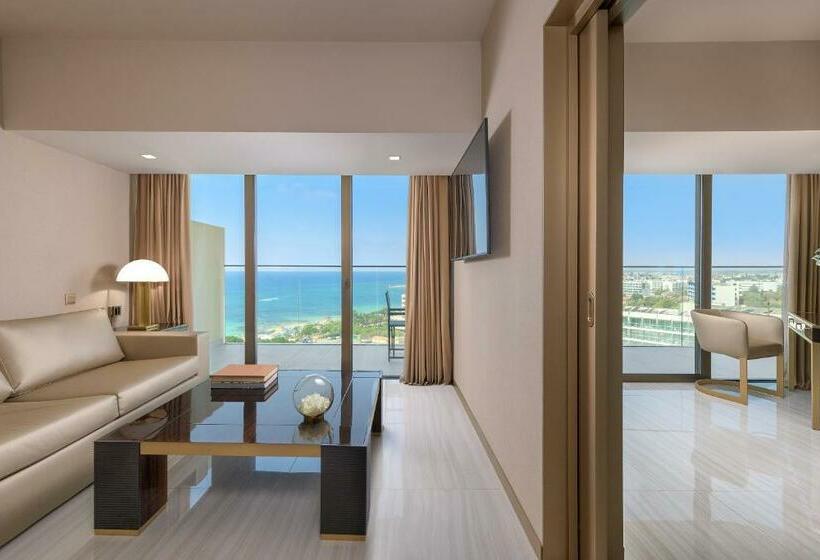 바다 전망 스위트, Amarande