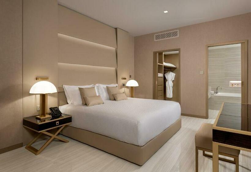 펜트하우스 스위트, Amarande