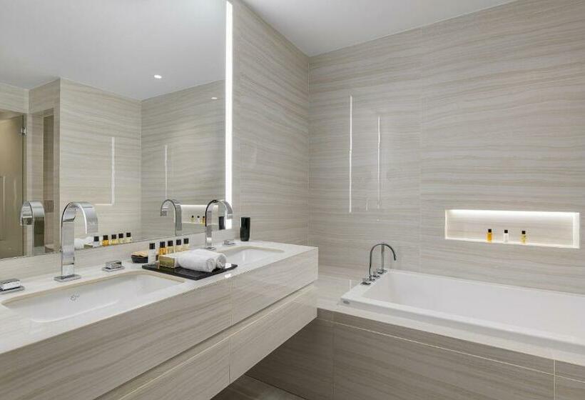 펜트하우스 스위트, Amarande