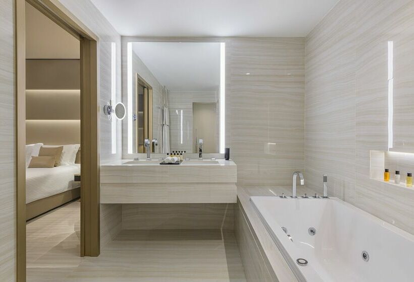 펜트하우스 스위트, Amarande