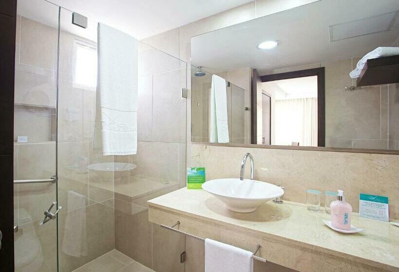 주니어 스위트, Capilla Del Mar