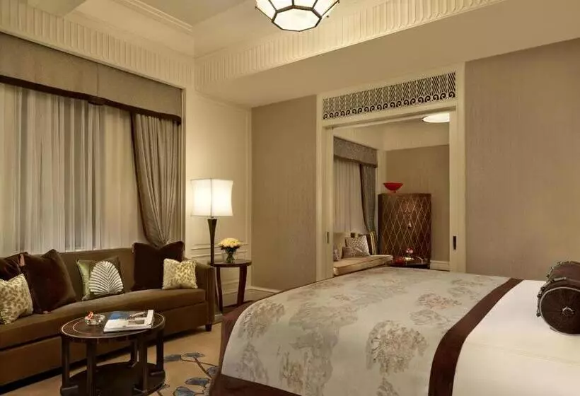 سوییت, Fairmont Peace Hotel On The Bund