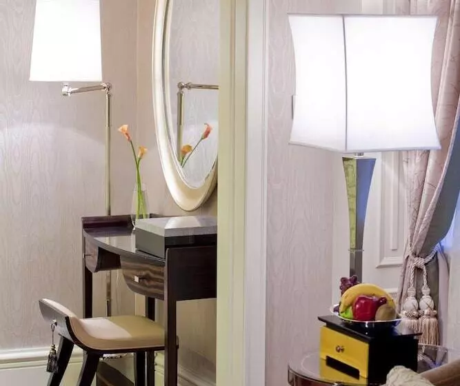 اتاق استاندارد, Fairmont Peace Hotel On The Bund
