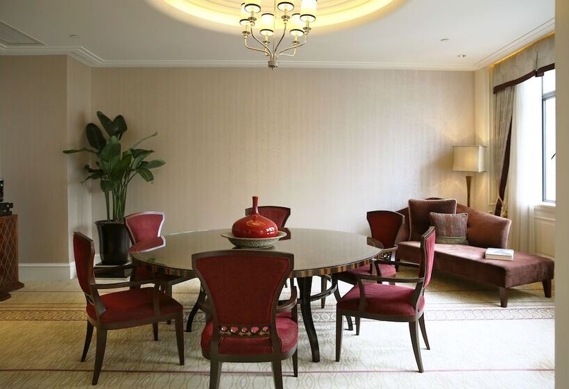 스위트, Fairmont Peace Hotel On The Bund