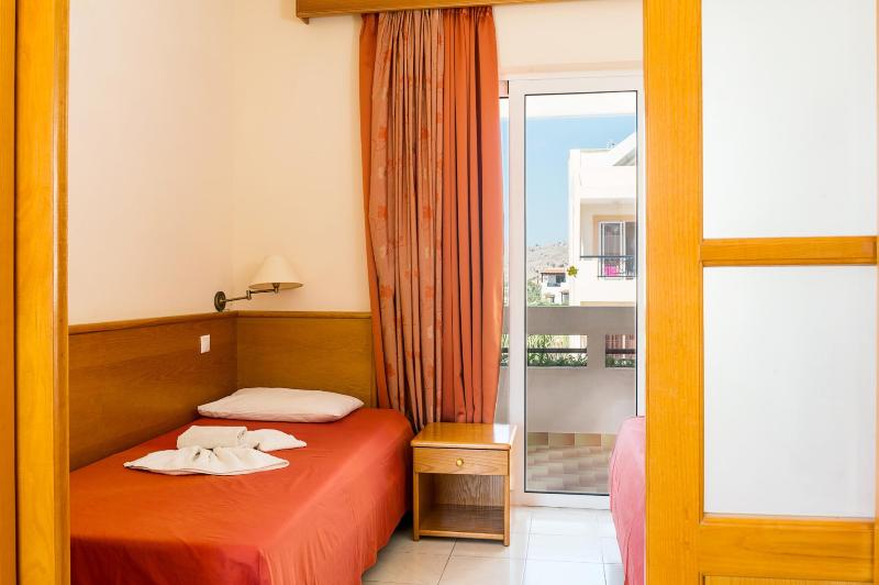 Premium Oda, Hongqiao Jin Jiang