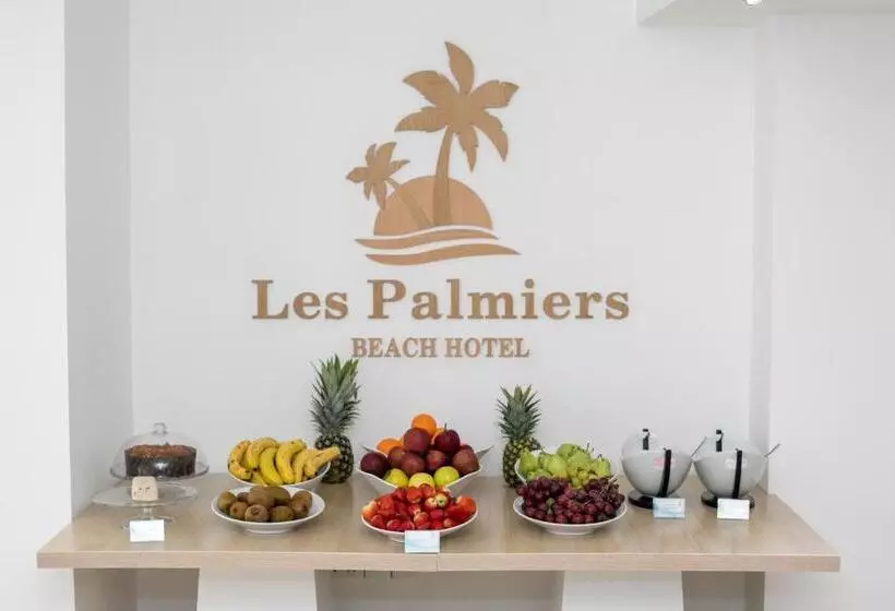 اتاق استاندارد چهارنفره با چشم‌انداز جانبی دریا, Les Palmiers Beach Boutique Hotel & Luxury Apartments