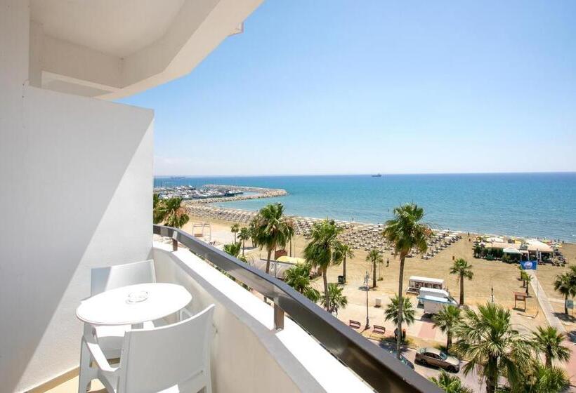 اتاق استاندارد با چشم‌انداز دریا, Les Palmiers Beach Boutique Hotel & Luxury Apartments