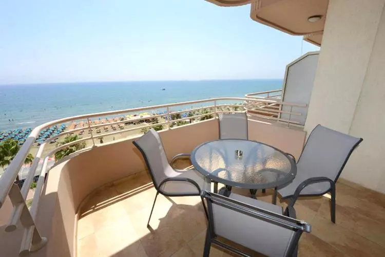 آپارتمان 2 خوابه با چشم‌انداز دریا, Les Palmiers Beach Boutique Hotel & Luxury Apartments