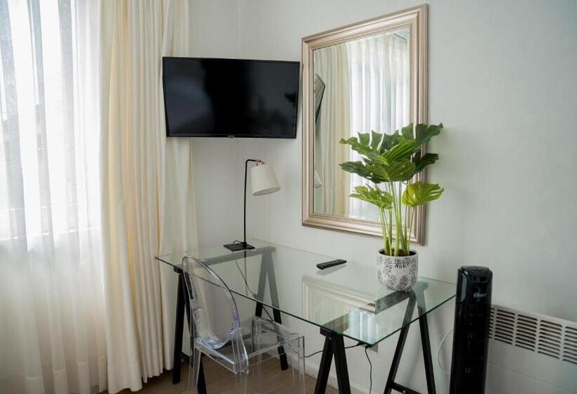 Standaard Éénpersoonskamer, Marcos Gamero