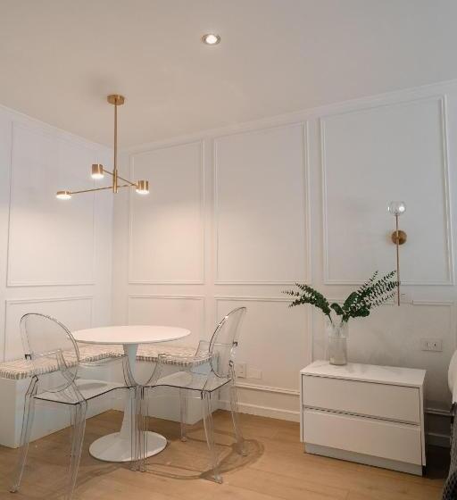 Suite met Balkon, Marcos Gamero