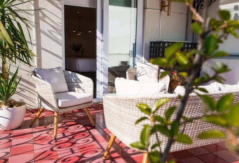 Suite met Balkon, Marcos Gamero