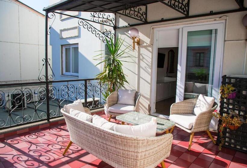 Suite met Balkon, Marcos Gamero