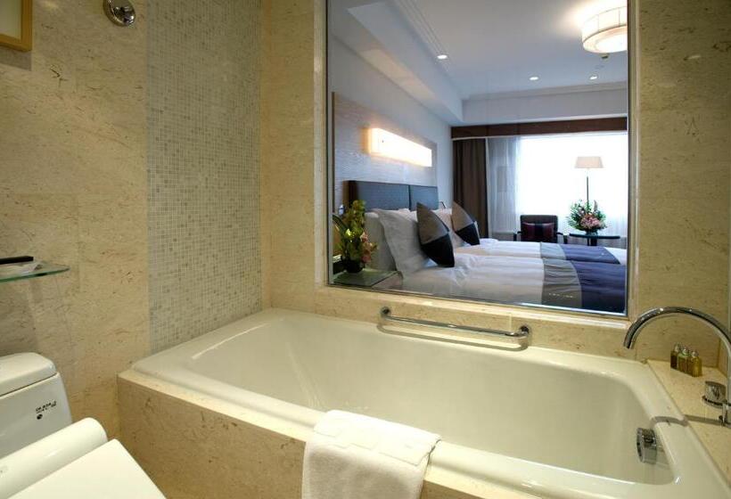 디럭스 룸, New Otani Chang Fu Gong