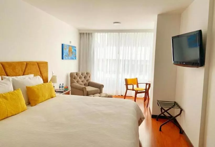 キングサイズベッドのスタンダードルーム, Pop Art Hotel Las Colinas Manizales