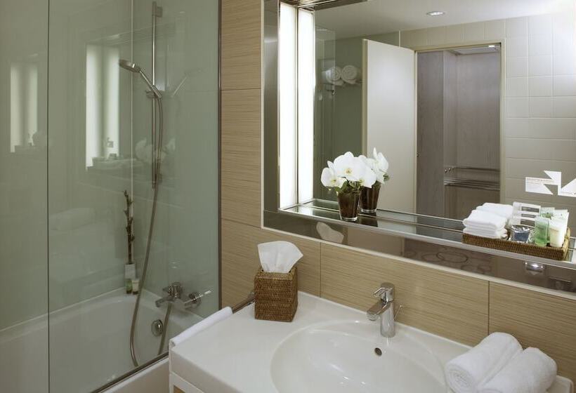 اتاق کلاسیک, Sheraton Berlin Grand Hotel Esplanade