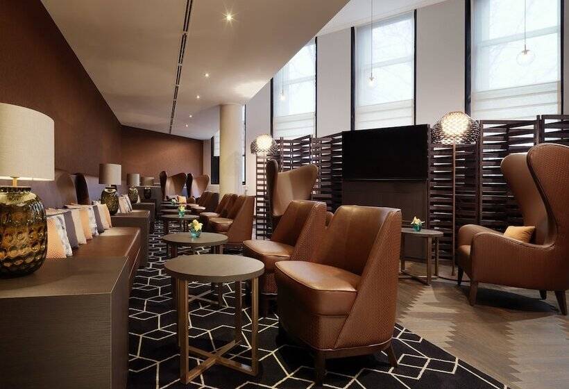 اتاق کلاب, Sheraton Berlin Grand Hotel Esplanade