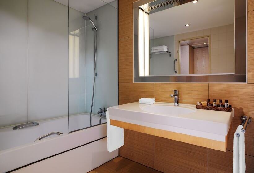 اتاق کلاب, Sheraton Berlin Grand Hotel Esplanade