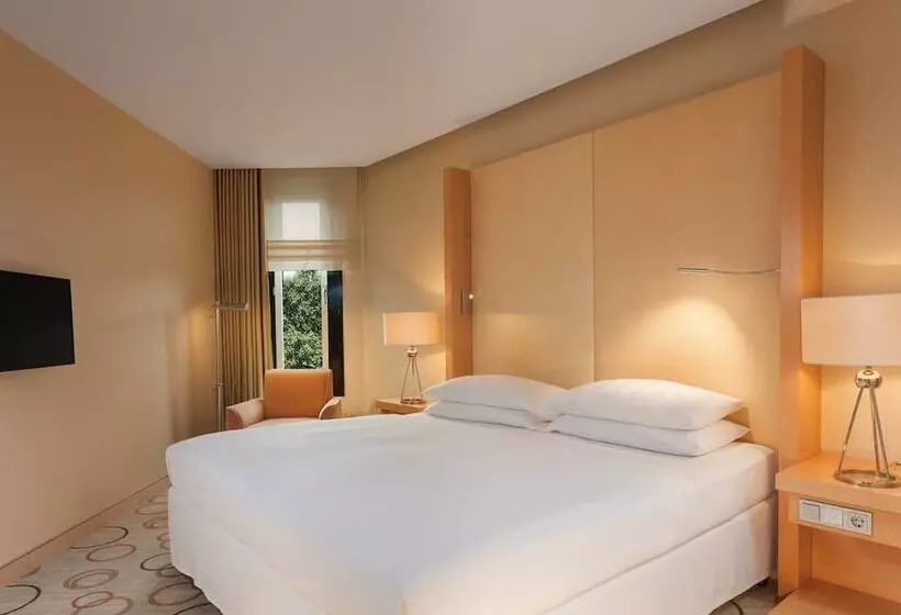 سوئیت با چشمانداز, Sheraton Berlin Grand Hotel Esplanade