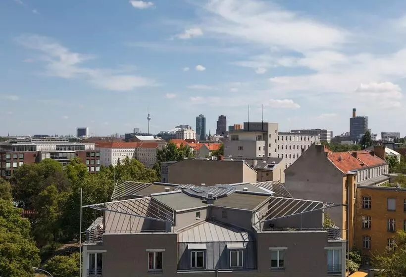 سوئیت با بالکن, Sheraton Berlin Grand Hotel Esplanade