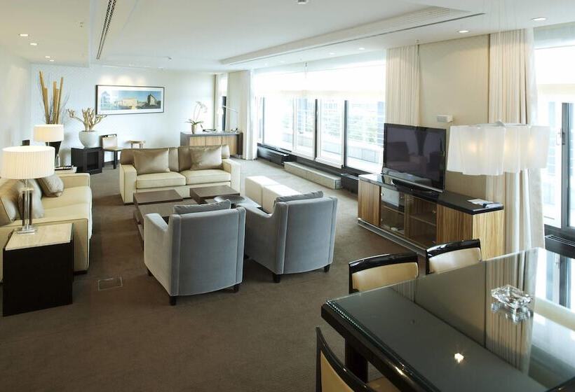 سوئیت با بالکن, Sheraton Berlin Grand Hotel Esplanade