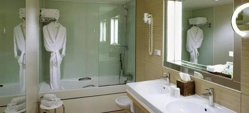 اتاق کلاسیک, Sheraton Berlin Grand Hotel Esplanade