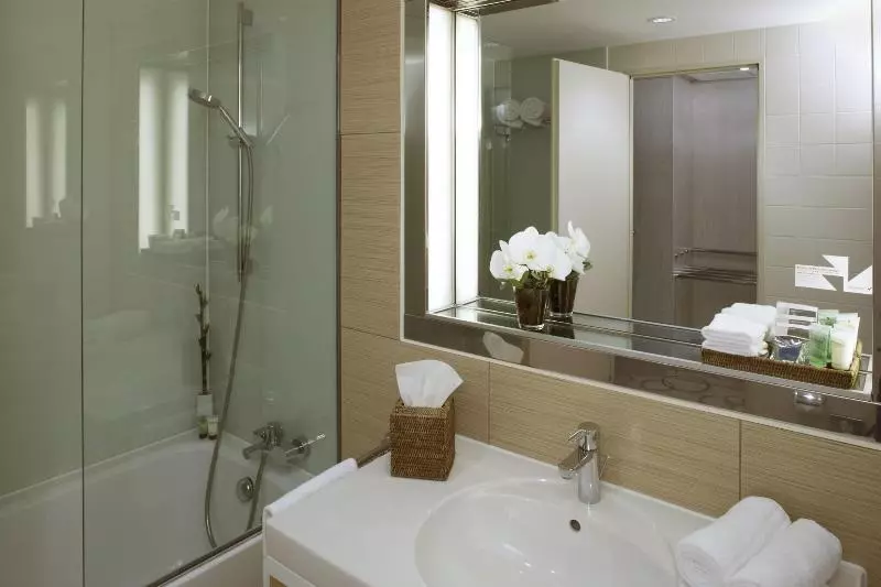 اتاق کلاسیک, Sheraton Berlin Grand Hotel Esplanade
