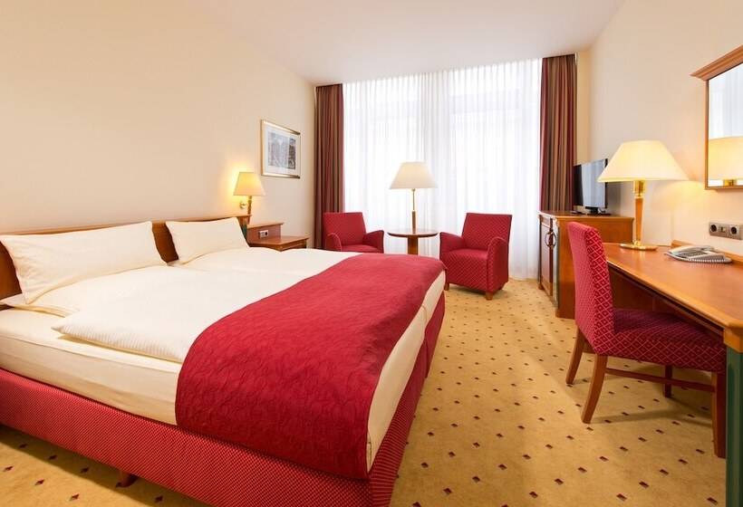 اتاق استاندارد, Steglitz International