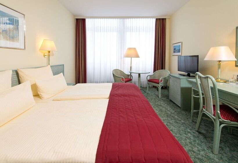 اتاق استاندارد, Steglitz International