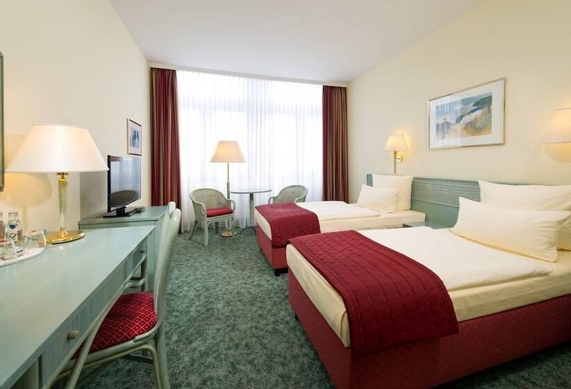 اتاق استاندارد, Steglitz International