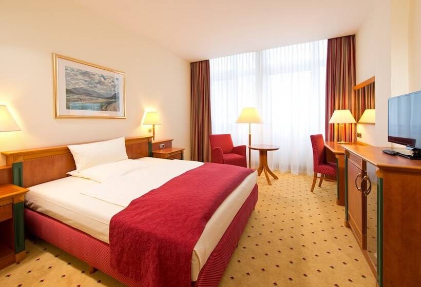 اتاق استاندارد یک نفره, Steglitz International