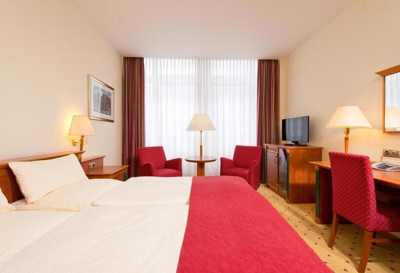 اتاق استاندارد, Steglitz International