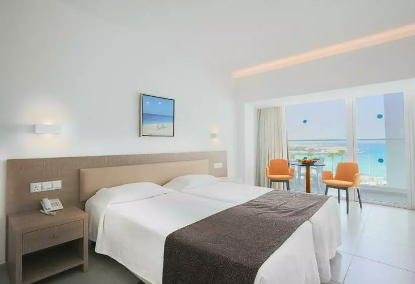اتاق لوکس با چشم‌انداز دریا, Vassos Nissi Plage Hotel & Spa