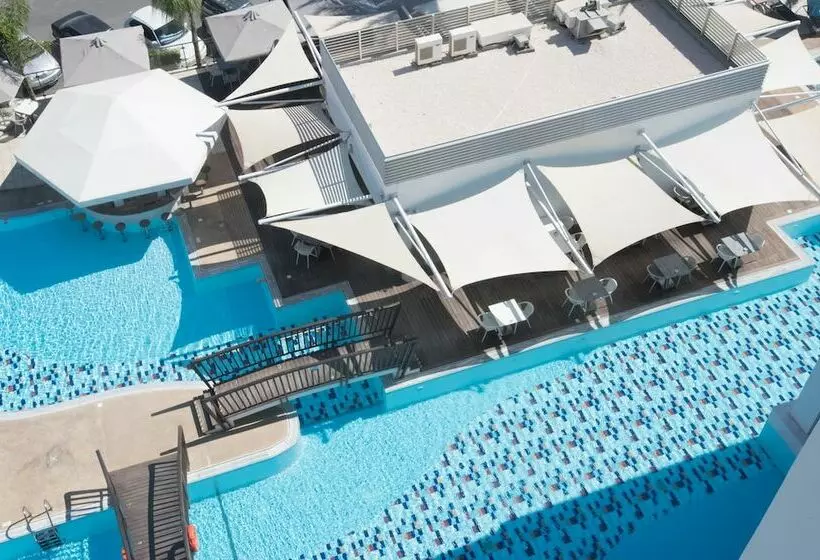 اتاق لوکس با چشم‌انداز دریا, Vassos Nissi Plage Hotel & Spa