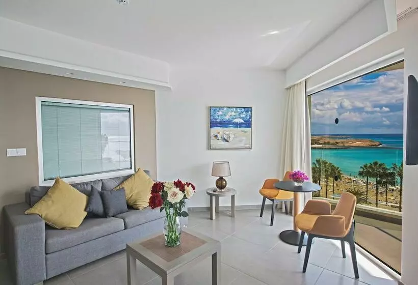 Deluxe Suite Sea View, Vassos Nissi Plage Hotel & Spa