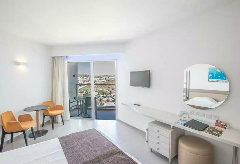 اتاق لوکس یک تخته, Vassos Nissi Plage Hotel & Spa