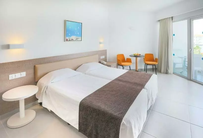 اتاق لوکس یک تخته, Vassos Nissi Plage Hotel & Spa