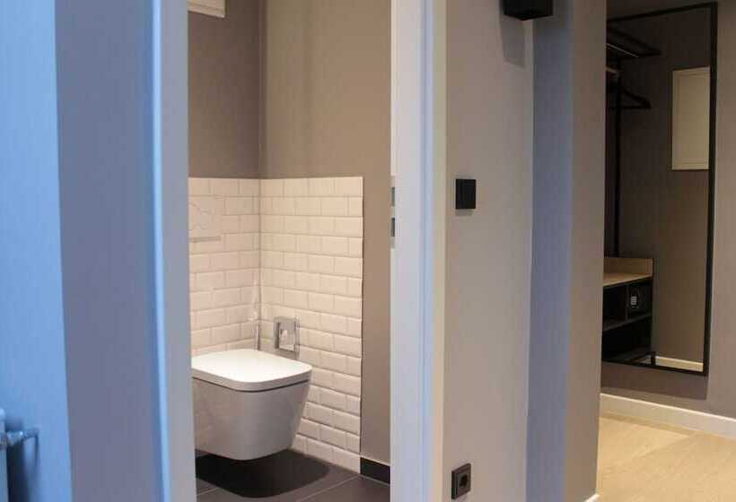 اتاق استاندارد, Vienna House Easy by Wyndham Hamburg