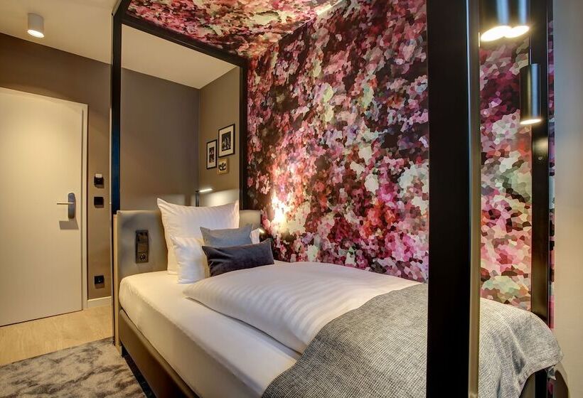 اتاق استاندارد, Vienna House Easy by Wyndham Hamburg