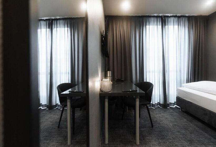 חדר סטנדרט יחיד, Am Augustinerplatz