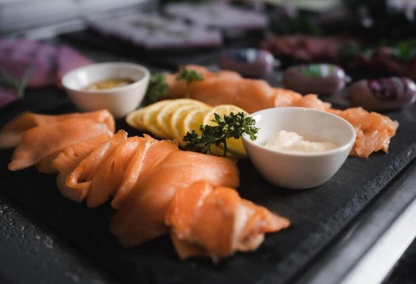 סוויטת ג'וניור, Am Augustinerplatz